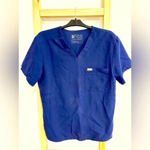 Men’s Figs Chisec Navy Scrub Top